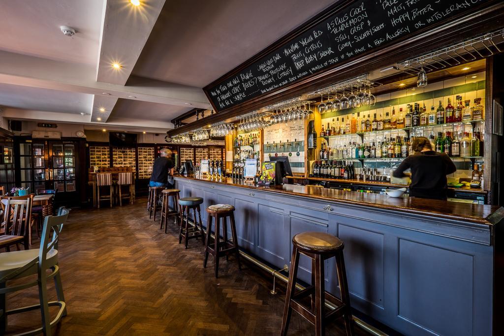The Bulls Head Hotel Bromley Extérieur photo