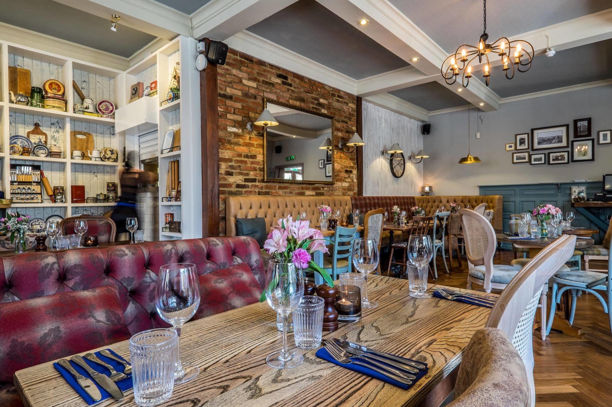 The Bulls Head Hotel Bromley Extérieur photo